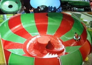 pl2301497-children_super_bowl_tornado_water_slide_for_amusement_aqua_park